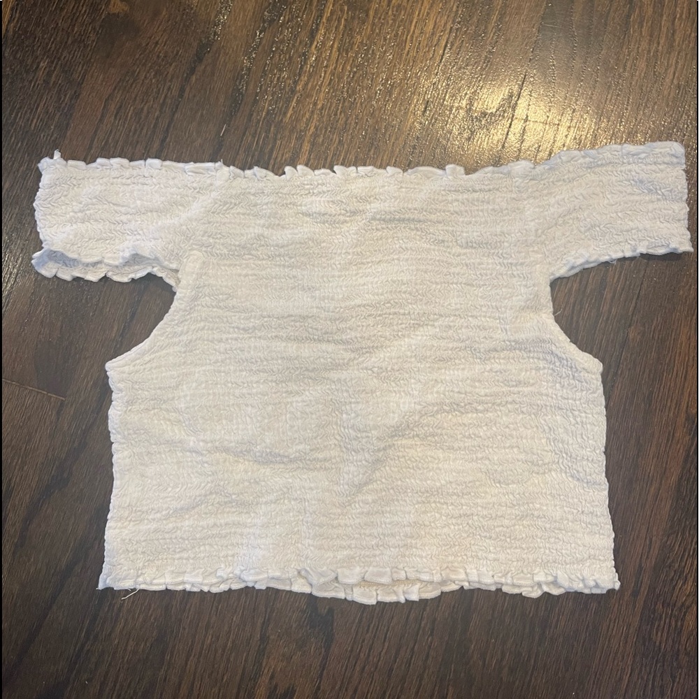 BASIC STAPLE - Brand: Cotton Candy LA, Size: M, Color: White